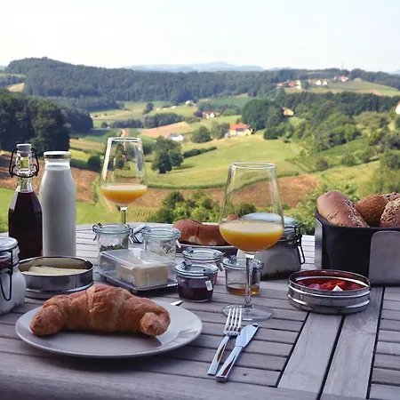 Weingarten-resort Unterlamm Loipersdorf - Adults Only Chalet *