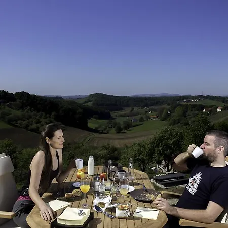 Chalet Weingarten-resort Unterlamm Loipersdorf - Adults Only