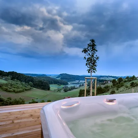 Chalet Weingarten-resort Unterlamm Loipersdorf - Adults Only Unterlamm (Styria)